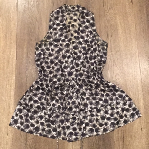 Hugo Boss Silk Black White Sleeveless Shirt - Picture 1 of 8